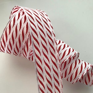 Christmas Ribbon, Red and White Candy Cane, 1 1/2&quot; Wide, Wired Ribbon for Bows, Wreaths, Gift Baskets, Swags, Garlands, Home Decor, 5 YARDS