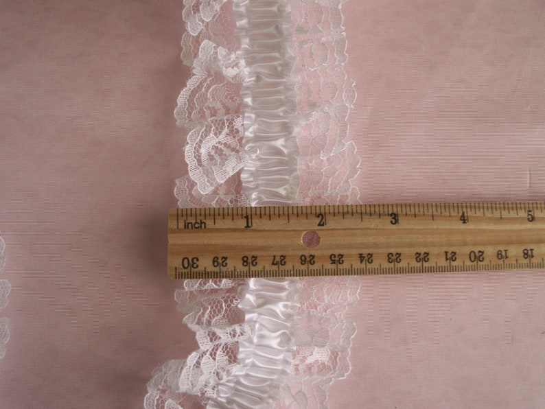White Elastic Ruffled Lace with White Ribbon Lace for Garters Burlesque Bridal Accessories Lingerie Prom Costumes Apparel