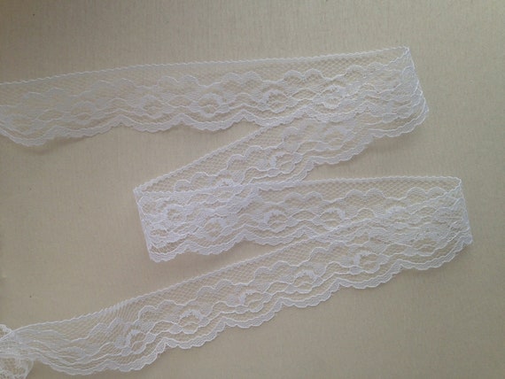 Kate White Lace Trim