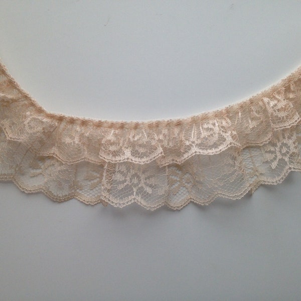 Beige Double Ruffled Lace Trim, Candlewick 2 Tier Lace for Apparel, Doll Clothes, Costumes, Bridal Accessories, 2 YARDS