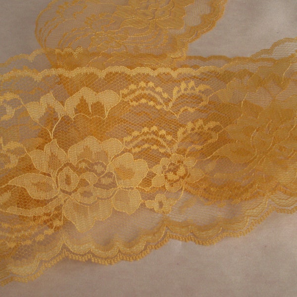 Amber Yellow Scalloped Edge Lace Trim, 4" Wide, Apparel, Invitations, Doll Clothes, Mason Jar Wraps, Handkerchiefs, Sachets, 5 YARDS