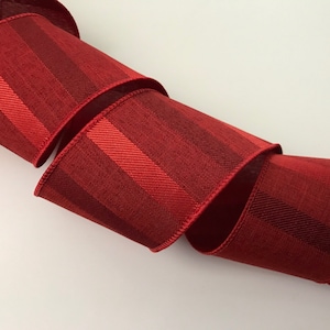 Christmas Ribbon, Red Stripes, 2 1/2&quot; Wide, Wired Ribbon for Wreaths, Bows, Gift Baskets, Holiday Home Decor, Christmas Crafts, 5 YARDS