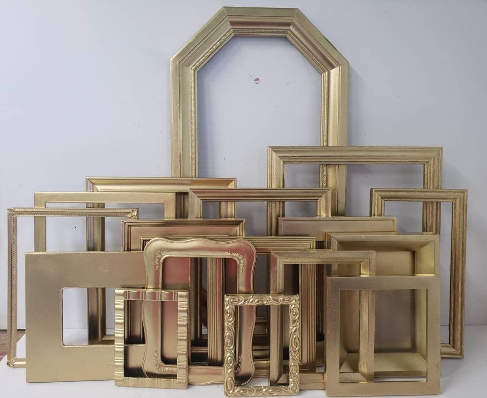 Gold Gallery Wall Frames Set Metallic Photo Frame Set Round Etsy