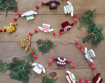 Set of 12, Mini knit sweater, cranberries Ornaments, Decorations, garland, 72 inches long, mini sweater garland, Christmas, red, neutral