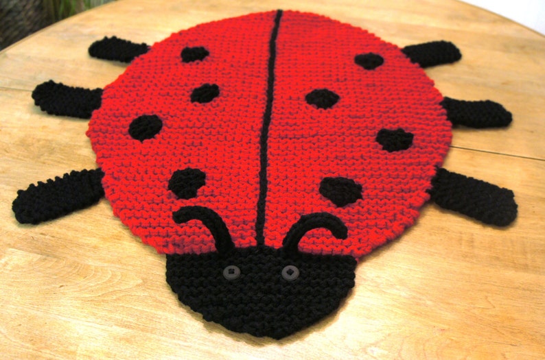 PDF KNITTING PATTERN Ladybug rug image 2