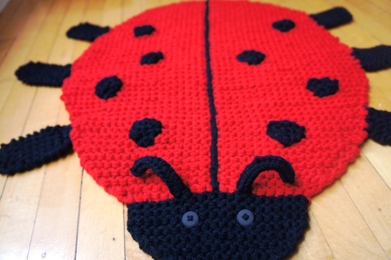 PDF KNITTING PATTERN Ladybug rug image 3