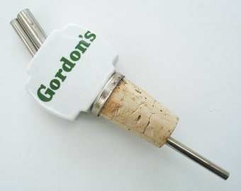 Vintage Bottle Pourer - Gordons (ST38)