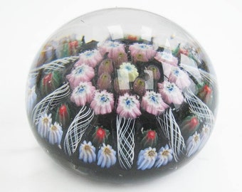 Vintage Scottish Strathern Glass Paperweight (PW2)