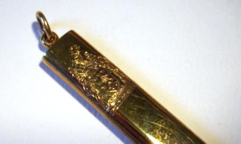 Vintage Gold Pencil Holder With Coat Of Arms 'In Unity Progress' GD3 image 3