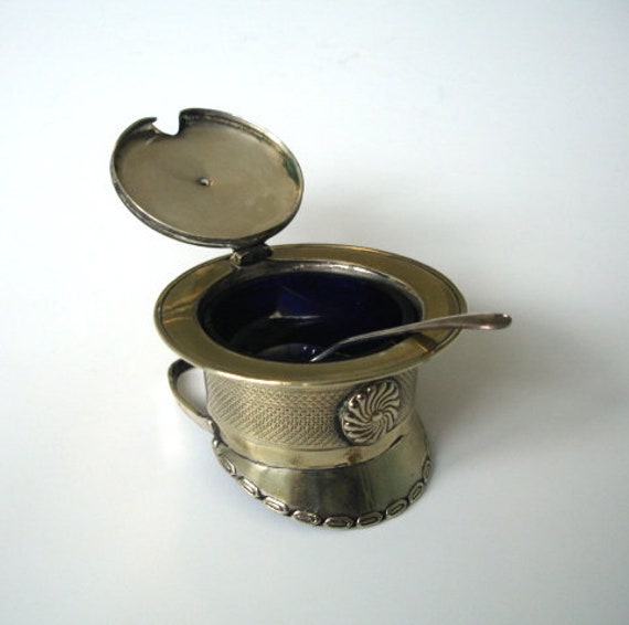 Rare Antique Nouveauté Argent Plaqué Sel-Officiers Cap 1886
