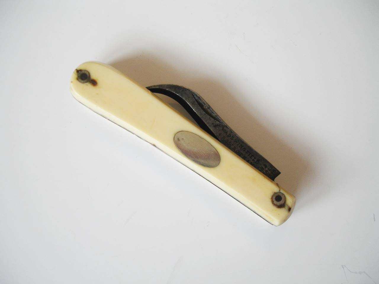 Antique Champagne Wire Breaker - Wade, Wingfield & Rowbotham Rare