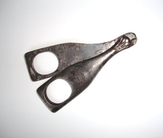 Ancienne Bouteille de Champagne Cisailles - Joseph Perrier | Ct123