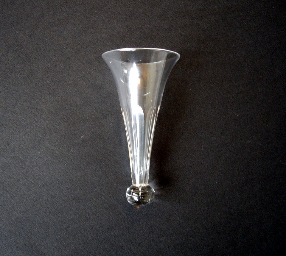 Coupe Stirup en Verre Antique