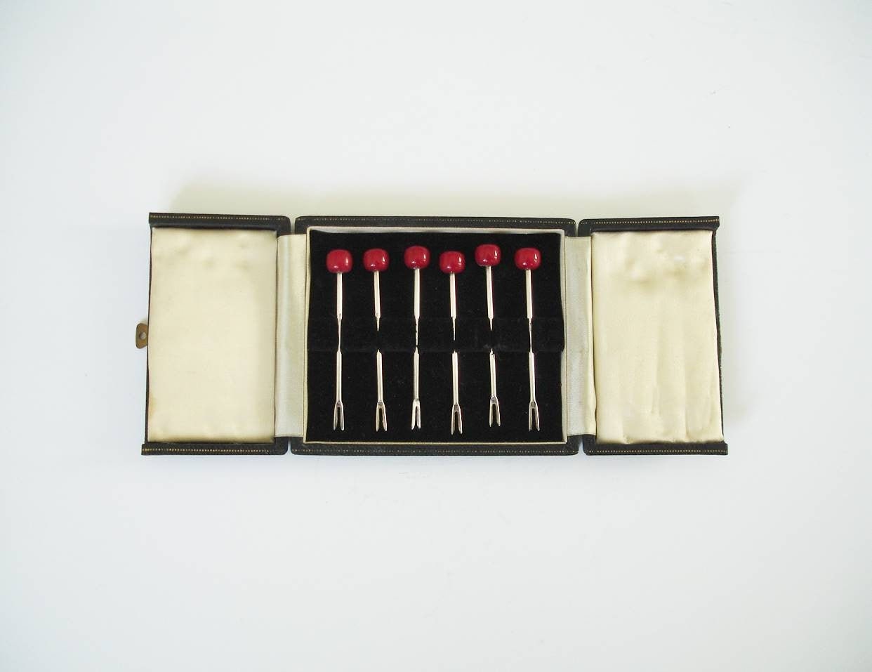 Ensemble de Bâtonnets Cocktail d'argent avec Des Dessus Cerise