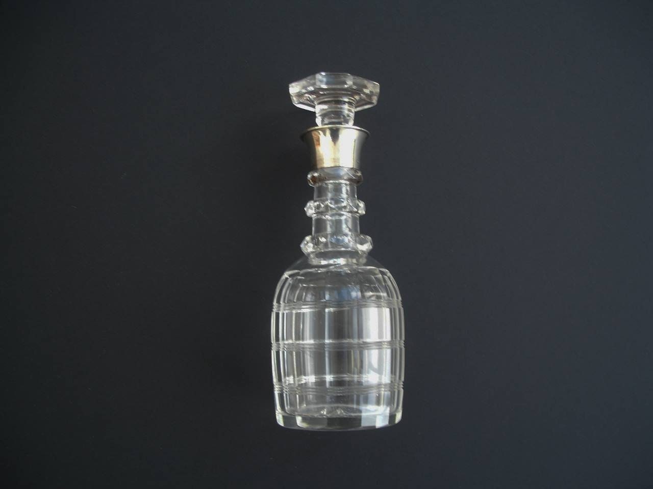 Superbe Petite Carafe Vintage en Verre et Argent