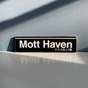 Mott Haven sign / The bronx nyc  Neighborhood Hand Crafted Horizontal Original Wood Sign - Subway sign, NY Decor, NYC Art, Ny Gift, NYC Sign