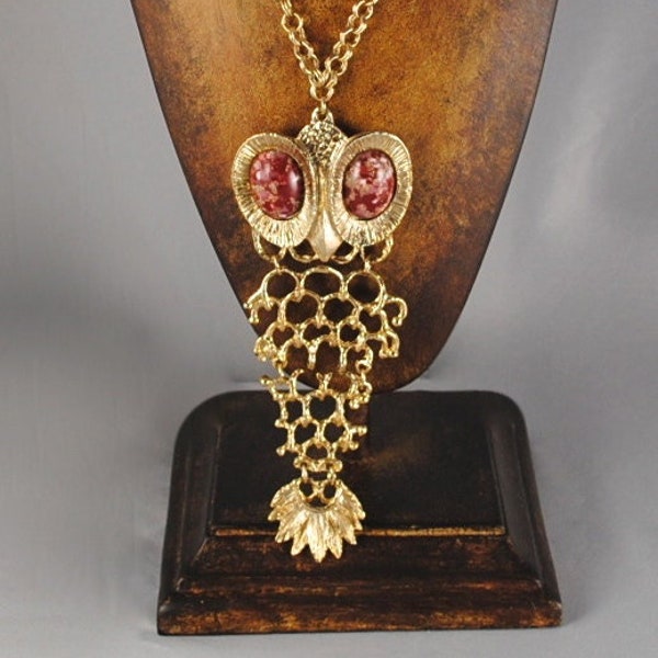 vintage Grand pendentif hibou articulé aux yeux rouges Collier doré des années 1970