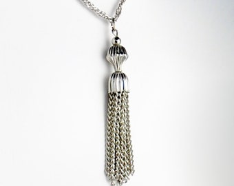 Vintage Chain Tassel Necklace Silver Plated Chain Vintage 1970s
