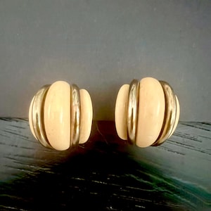 Rare KJL Earrings Kenneth Jay Lane Earrings Vintage Cream Colored Clip-On Earrings 1960s