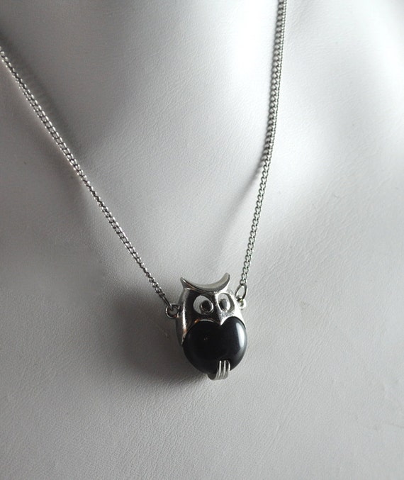 Vintage Rare Black and Silver Small Owl Pendant 1… - image 3