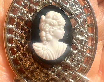 Vintage Cameo Silver Toned Necklace Statement Necklace 1970s