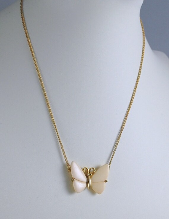 Butterfly Necklace Vintage Small Cream Colored Re… - image 2