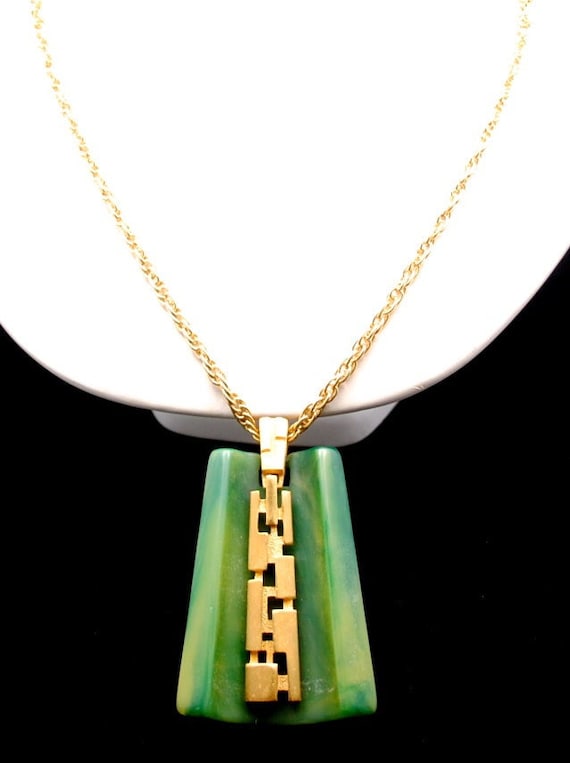 Vintage Jade Epoxy Resin Lanvin-Like Pendant - image 1