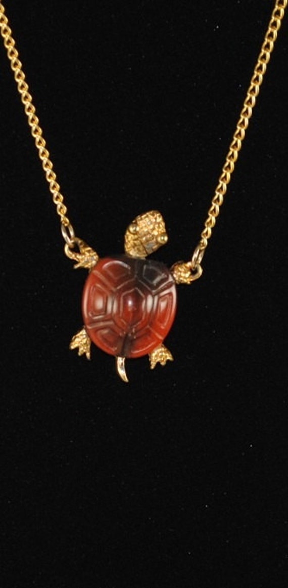 Vintage Turtle Necklace 1970's - image 1