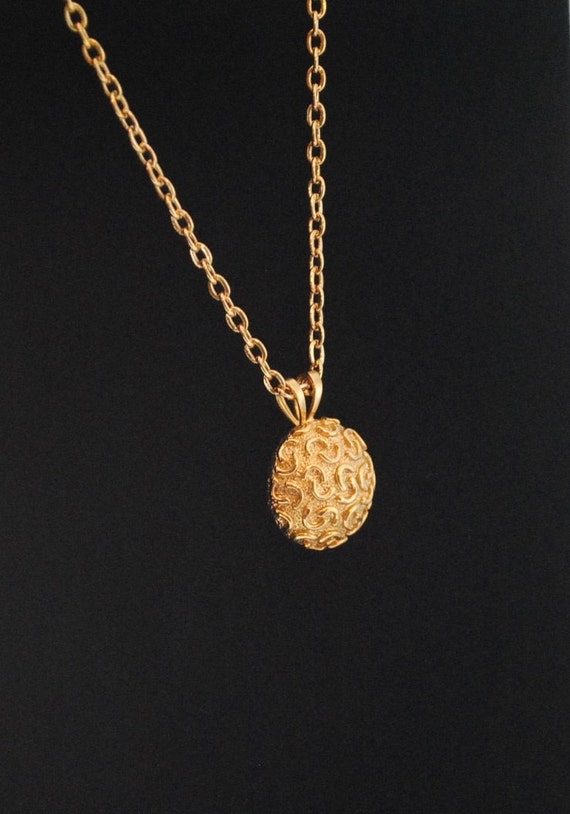 Vintage Gold Plated Necklace 1970s