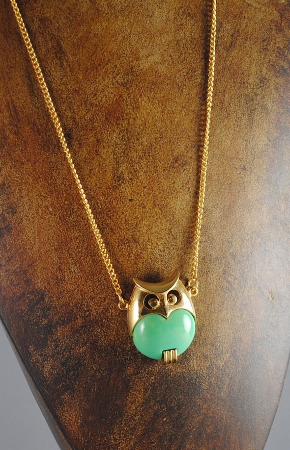 Vintage Owl Necklace Vintage Medium Size Gorgeous 