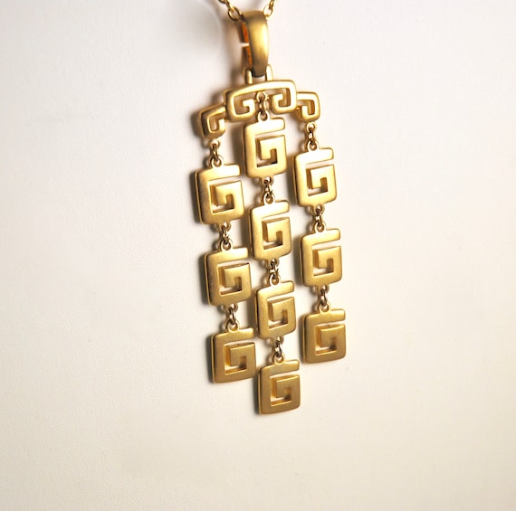 Trifari Vintage Signed Trifari Chandelier Pendant