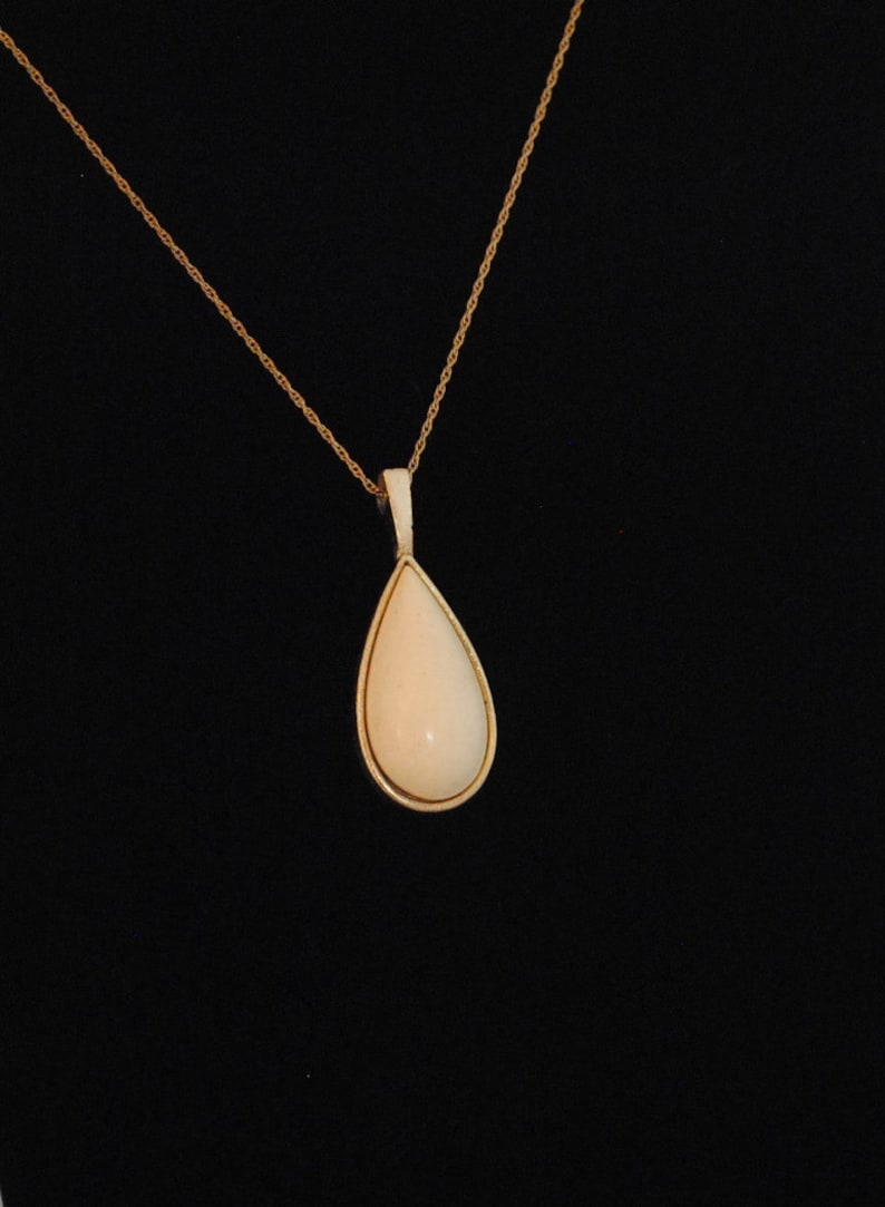 Vintage Teardrop Pendant 1970s image 7