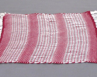 Handwoven table mat for centerpiece or candles