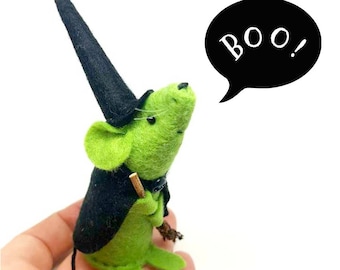 Halloween Ornament, Little Witch Mouse, a Unique handmade felt mouse ornament, Halloween decoration