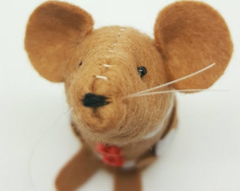 Mouse - Little handmade felt Orniment. Christmas gift or decoration Ginger bread mouse