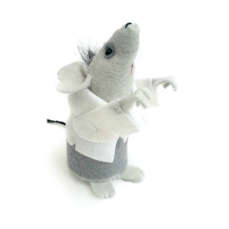 Zombie Felt ornimant Mouse, horror geeky gift, Halloween decoration image 5