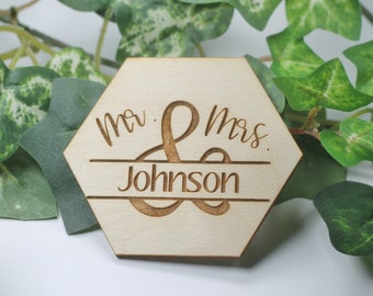 Personalised Mr /& Mrs Wooden Coaster Set New Home Wedding Valentine/'s Gift