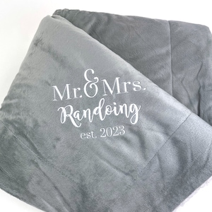Personalized Mr. & Mrs. Blanket, Custom Wedding Gift, Fleece Blanket, Custom Blanket, Sherpa Backing, Engagement Gift, Navy Blanket, Wedding