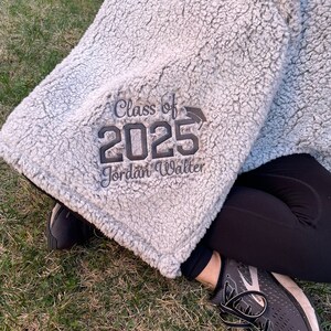 Custom Class of 2025 Throw Blanket - CUSTOMIZE with Name and CHOOSE Colors, Class of, Graduation Gift, Senior Class Gift, College, &#39;26, &#39;27