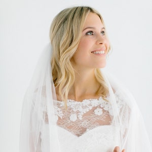 wedding veil elbow length Cécilia image 1