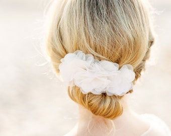 Fleur en soie fine pour la coiffure de mariée, accessoires cheveux de mariée - Valentine