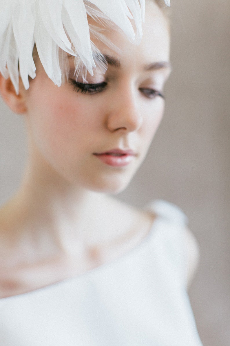 Bridal Hair Fascinator, wedding feather hair piece, Ella image 3