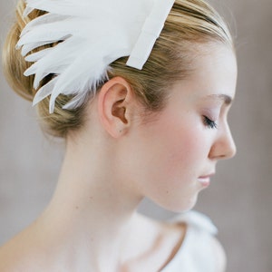 Bridal Hair Fascinator, wedding feather hair piece, Ella image 1