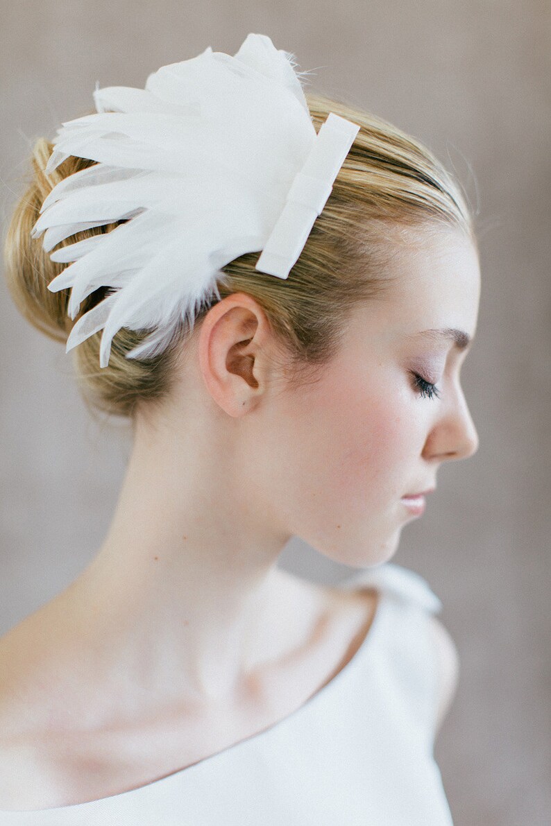 Bridal Hair Fascinator, wedding feather hair piece, Ella image 1