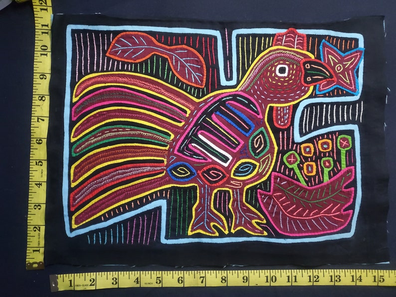 1400 7487 Mola quilt embroider by kunas indians in Panama Central America vintage 1485 rooster