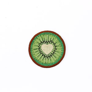 Kiwifruit Love Heart Embroidered Patch Iron on Patches for Jackets Vegan Patches Green Kiwi Fruit Kiwiana New Zealand Gooseberry Vegetarian