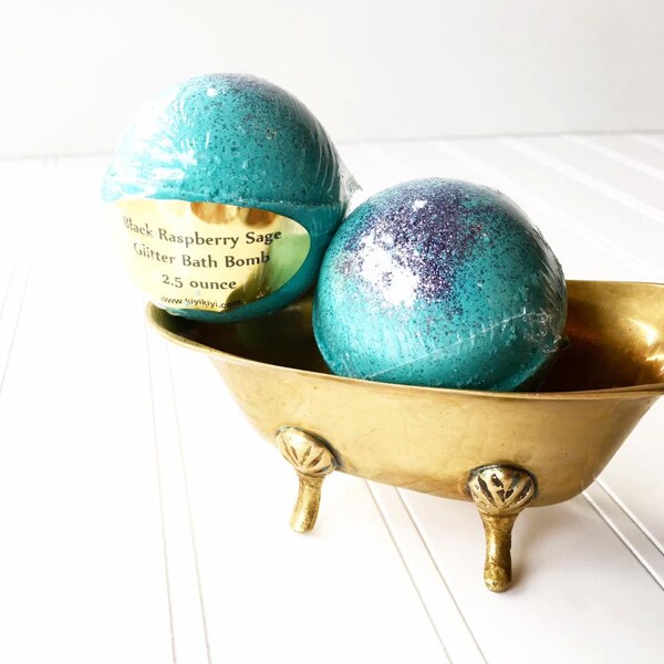 Black Raspberry Sage Glitter Bath Bomb, Raspberry Scented Bathbomb, Glitter Gift, Teen Gift, Pretty Bath Bomb, Fun Bathbomb, Bath Water Tint