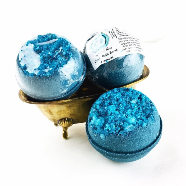 Geode Bath Bomb, Blue Crystal Bathbomb, Gem Bath Bomb, Pretty Bath Bomb, Blue Bathbomb, Geode Bathbomb, Crystal Bath Bomb, Sparkling Bathbom