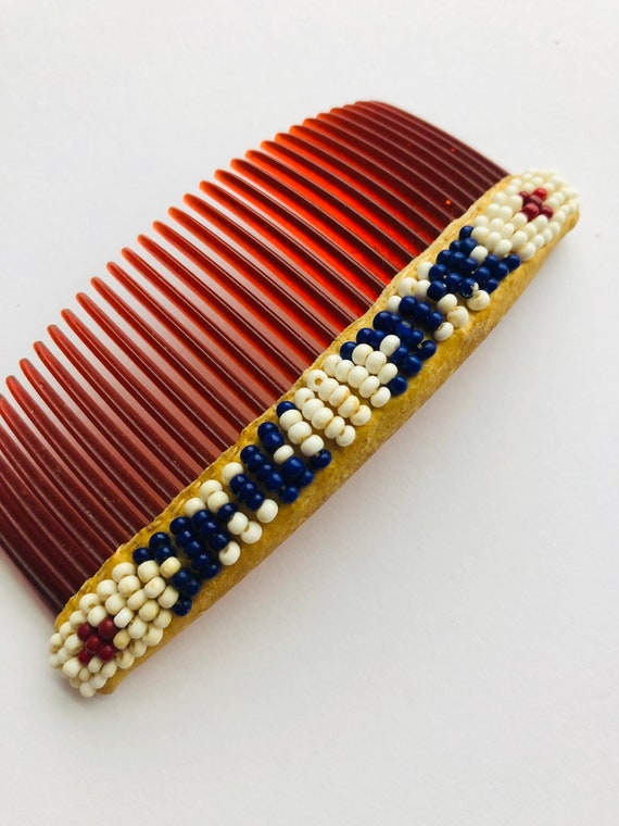 Native American beaded antique haircomb