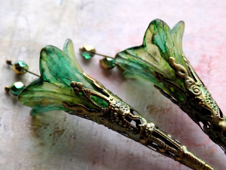 Green and Gold Flower Earrings Green Filigree Earrings Vintage Style Earrings Hand Painted Flower Earrings Floral Dangle Earrings